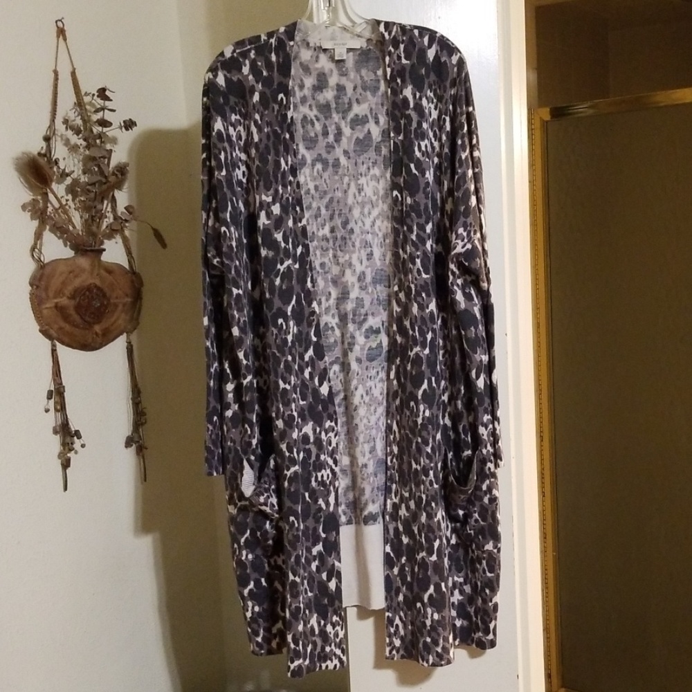2X Leopard print open front long sleeve cardigan